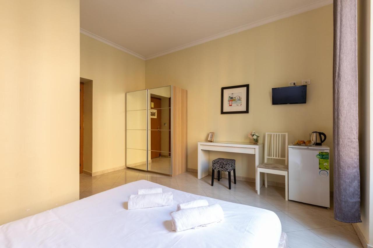 Alveare Bed & Breakfast Рим Экстерьер фото